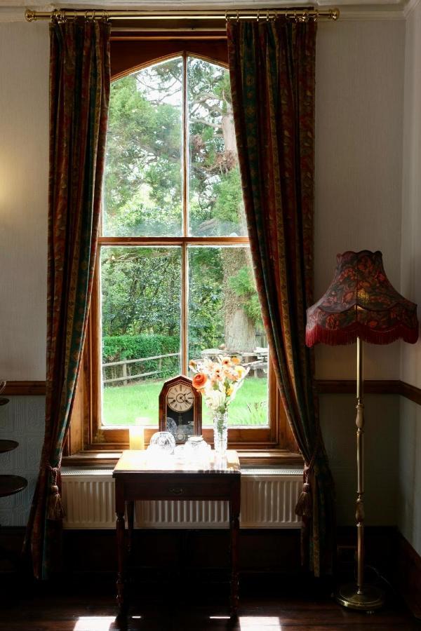 Hotel The Buckley Arms Dinas Mawddwy Exterior foto